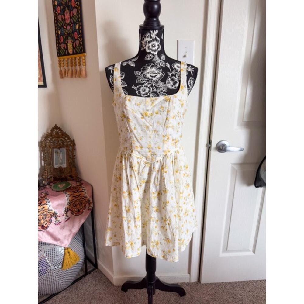 NWOT Trixxi Romantic Yellow Cottagecore Corset-Style Sundress Women's Size L